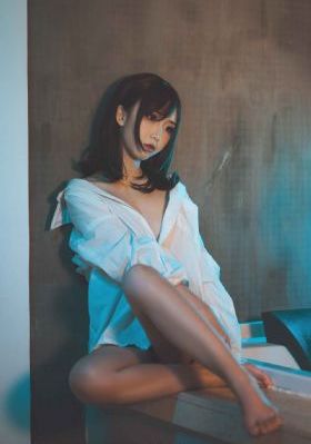 吃饭时某处紧密连接在一起的内涵_BD英语在线观看高清